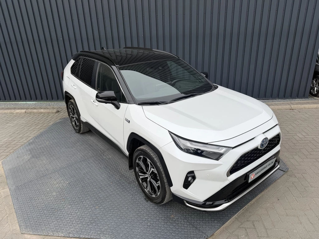 Toyota RAV4 – foto 11