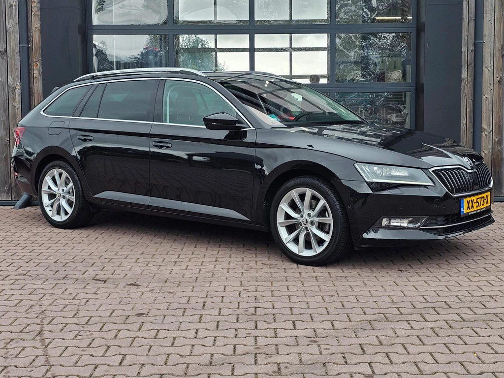 Škoda Superb – foto 7
