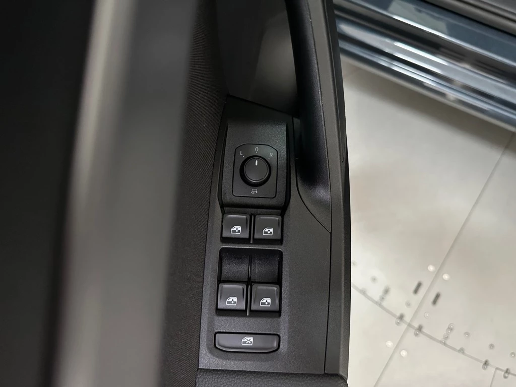 SEAT Ibiza – foto 28