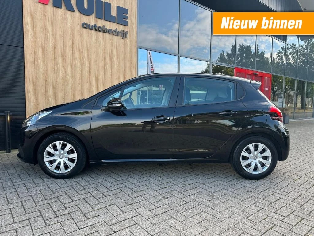 Peugeot 208 – foto 2