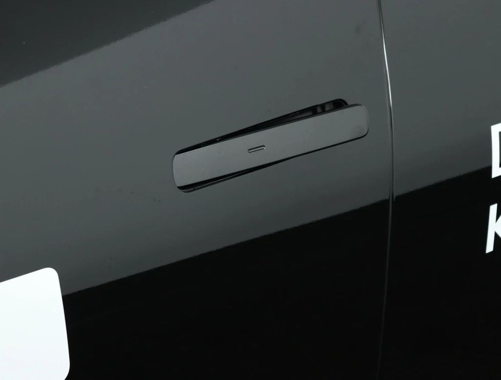 Kia EV4 – foto 18