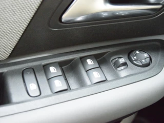 Citroën C4 – thumbnail 11