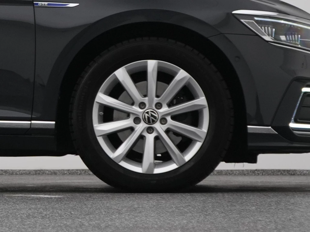 Volkswagen Passat – foto 42