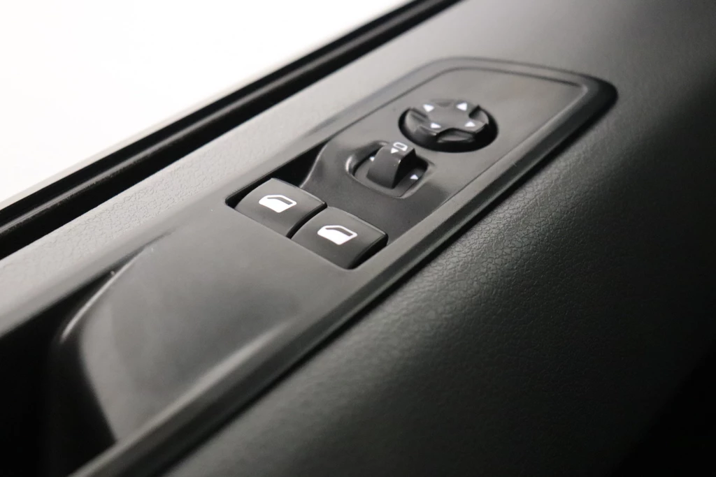 Opel Vivaro – foto 22