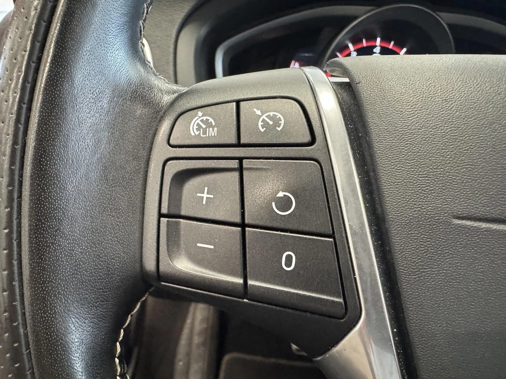 Volvo V40 – foto 18