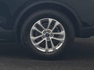 Ford Kuga – thumbnail 44