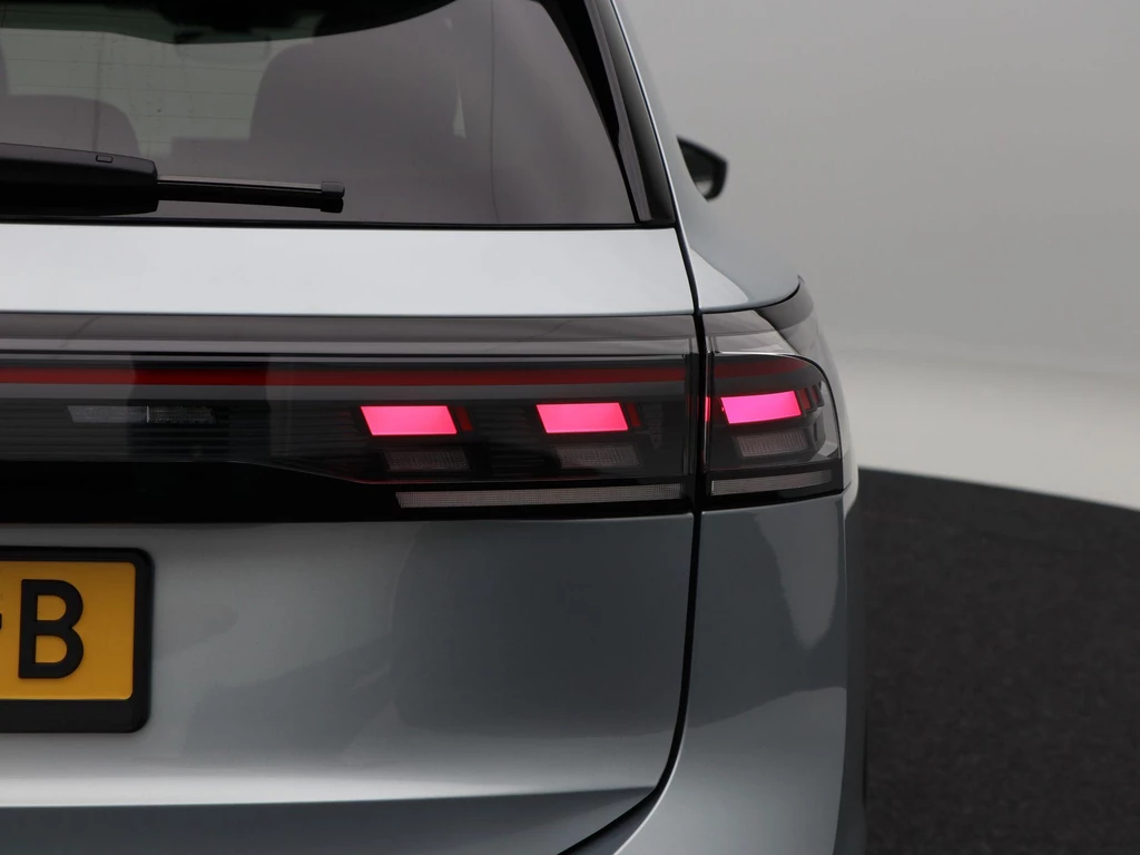 Volkswagen Tiguan – foto 15