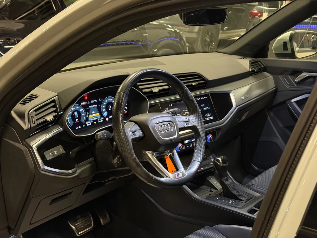 Audi Q3 – foto 10