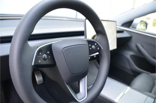 Tesla Model 3 – thumbnail 17