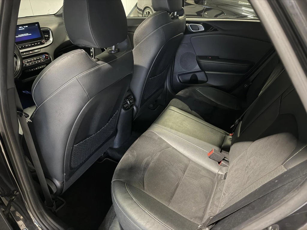 Kia ProCeed – foto 31