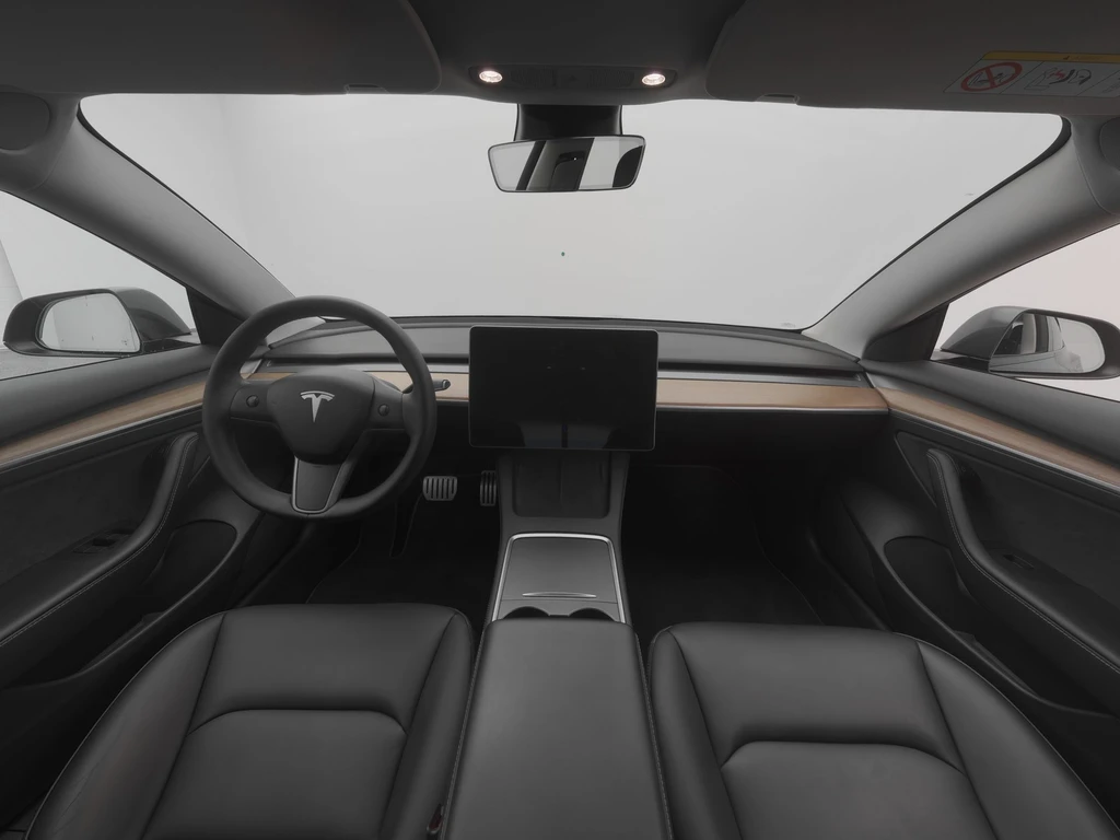 Tesla Model 3 – foto 21