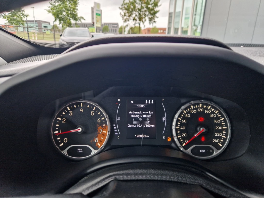 Jeep Renegade – foto 15
