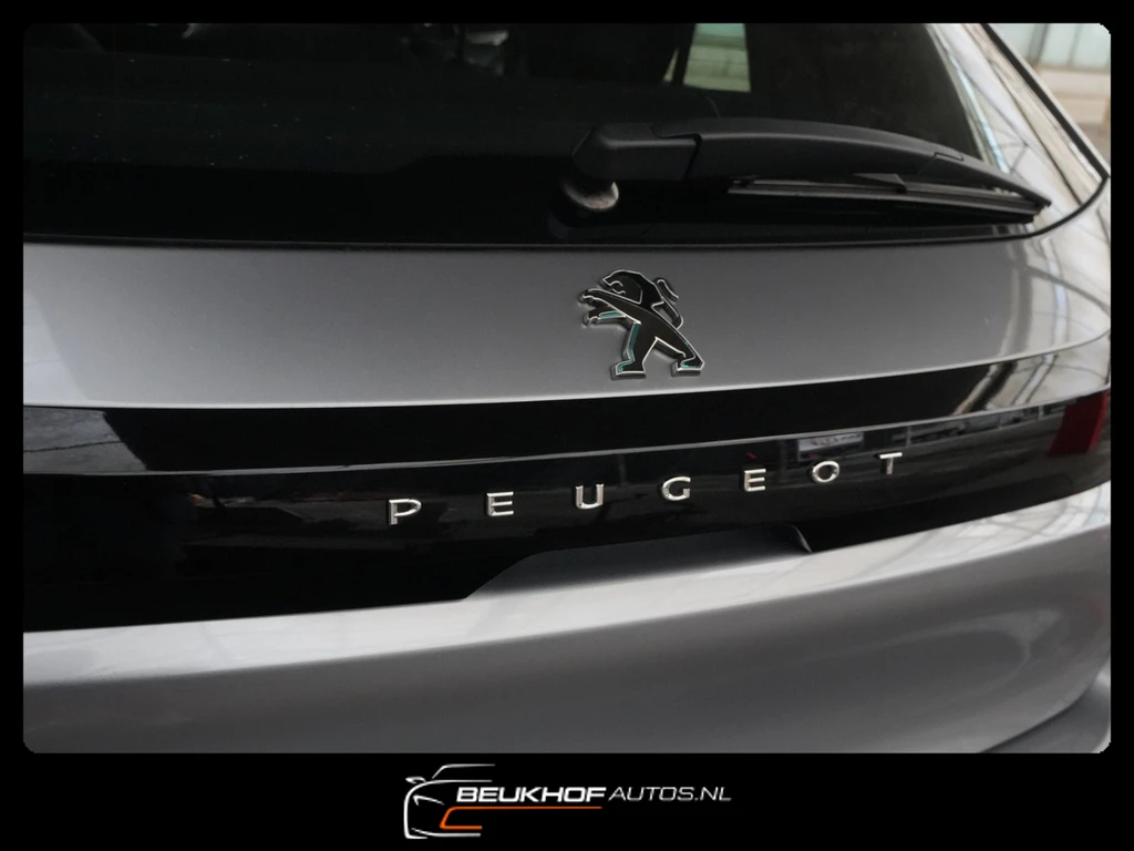 Peugeot e-208 – foto 18