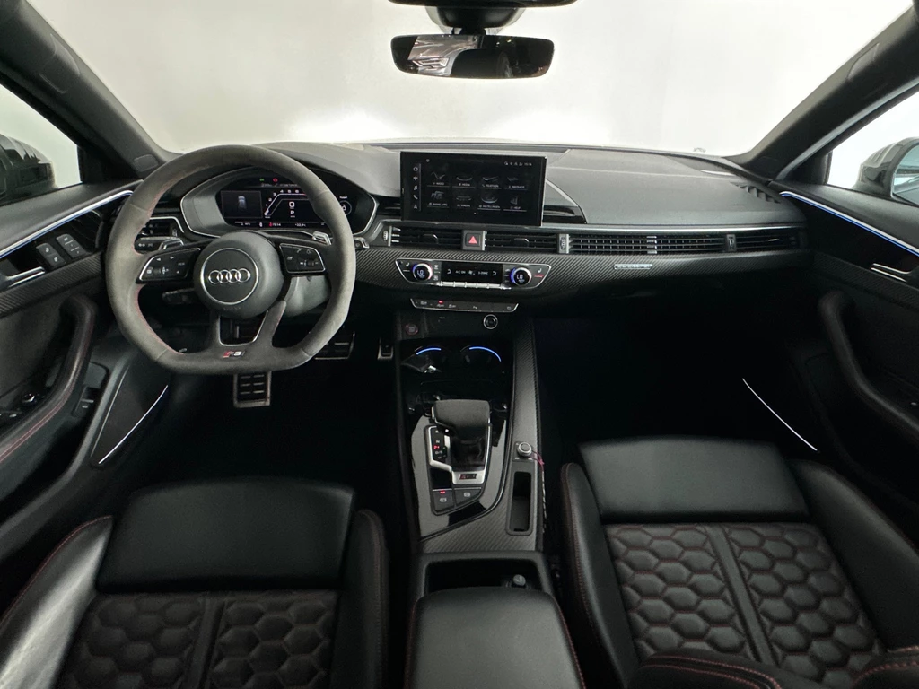 Audi RS4 – foto 10