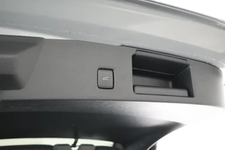 Ford Kuga – thumbnail 50