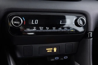 Toyota Yaris – thumbnail 14