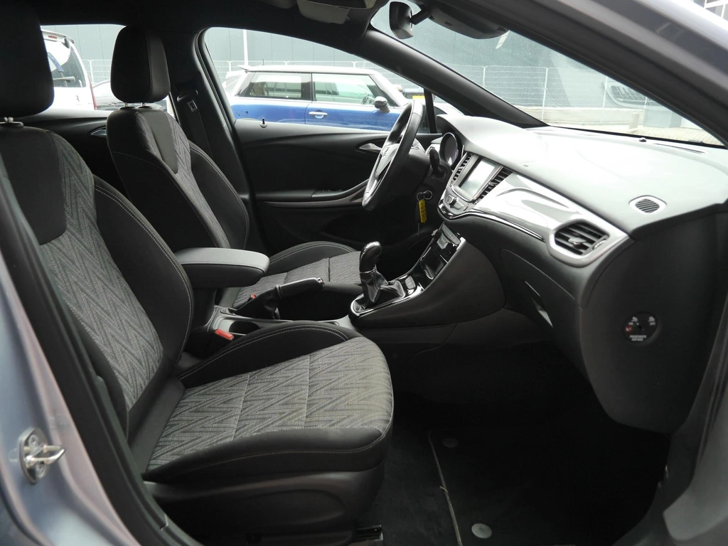 Opel Astra – foto 13
