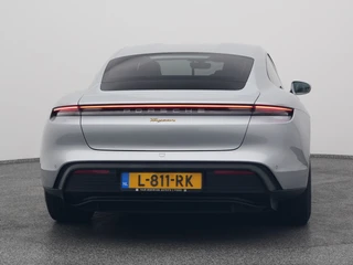 Porsche Taycan – thumbnail 7