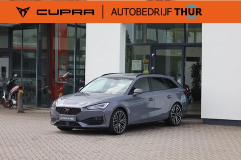 Cupra Leon Sportstourer 1.4 e-Hybrid VZ Performance camera wegklapbare trekhaak elektrische achterklep safe & driving XL keyless acces 19" LMV zij airbags achter navigatie klasse III alarm side assist stoel en stuurwiel verwarming ACC dealer onderhouden