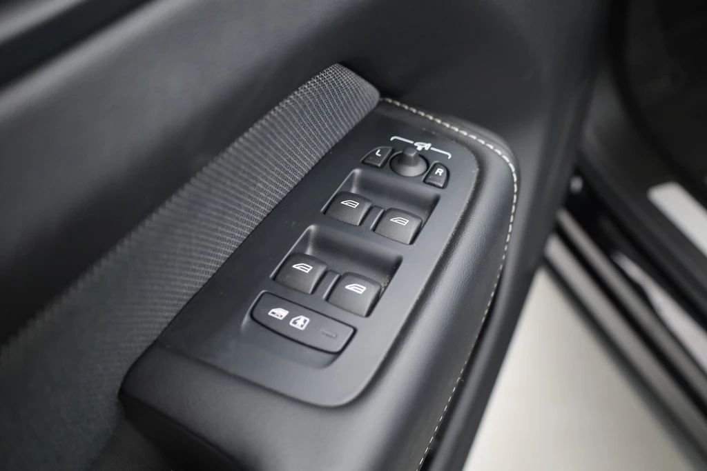 Volvo XC60 – foto 17