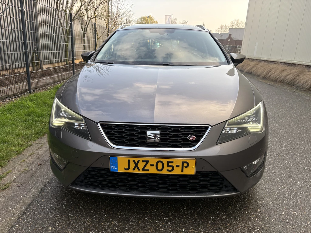 SEAT Leon – foto 9