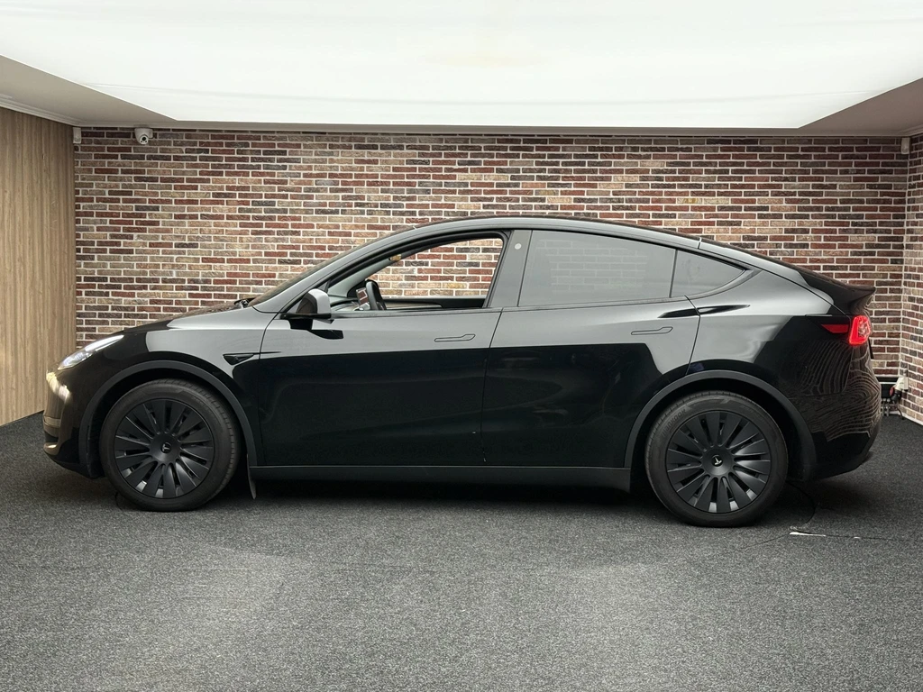 Tesla Model Y – foto 2