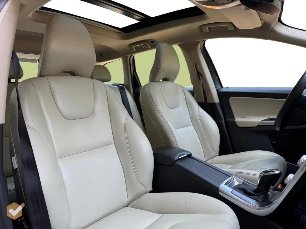 Volvo XC60 – foto 12