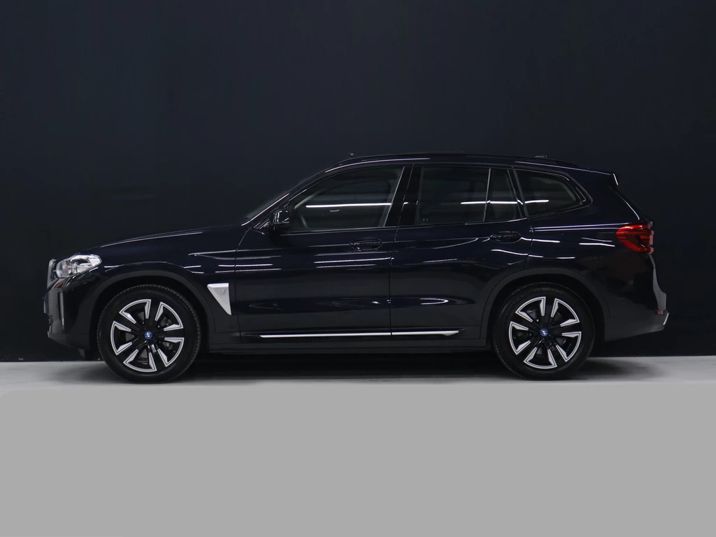 BMW iX3 – foto 2