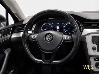 Volkswagen Passat – thumbnail 19