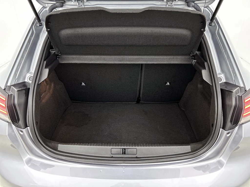 Peugeot 208 – foto 15