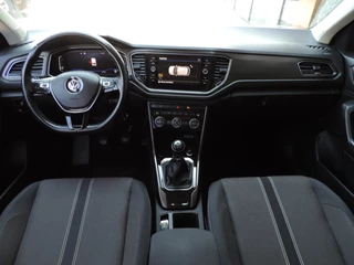 Volkswagen T-Roc – thumbnail 10
