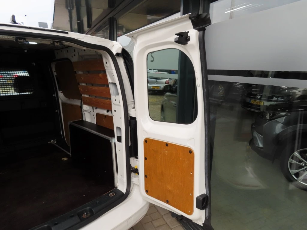 Volkswagen Caddy – foto 9