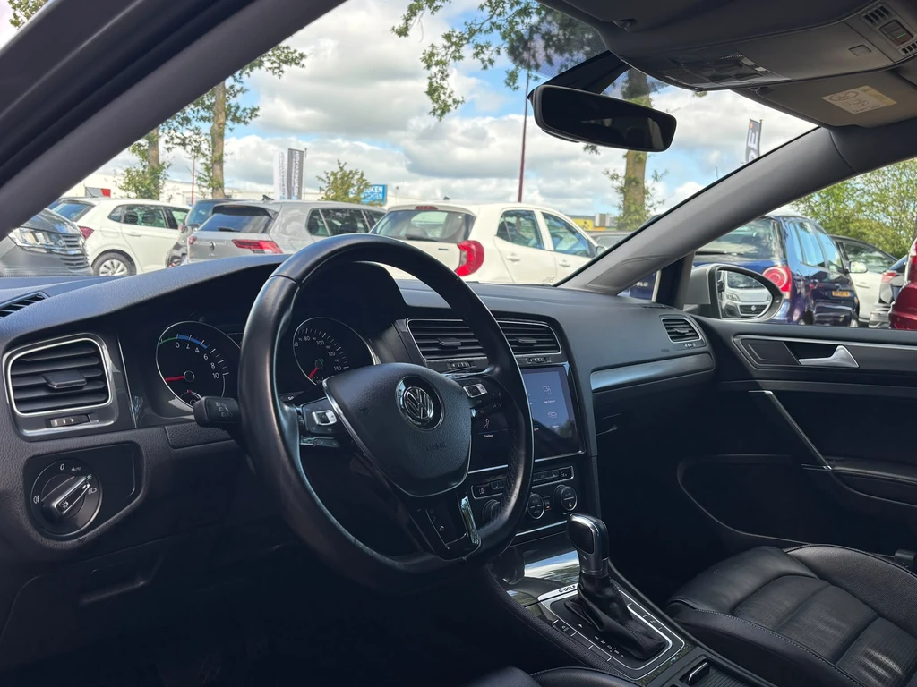 Volkswagen e-Golf – foto 23