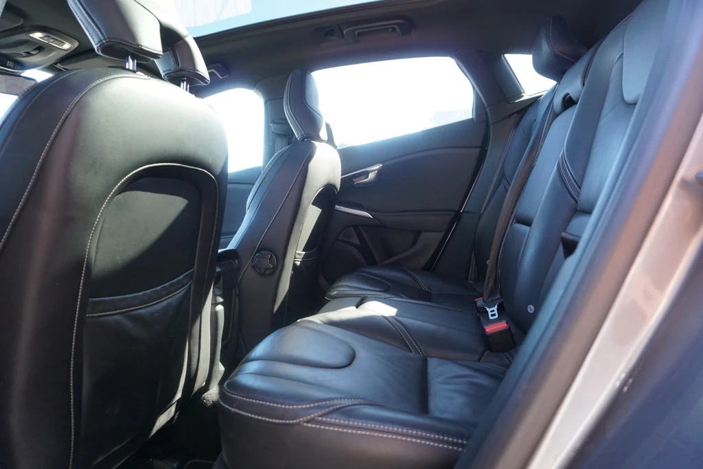 Volvo V40 – foto 14