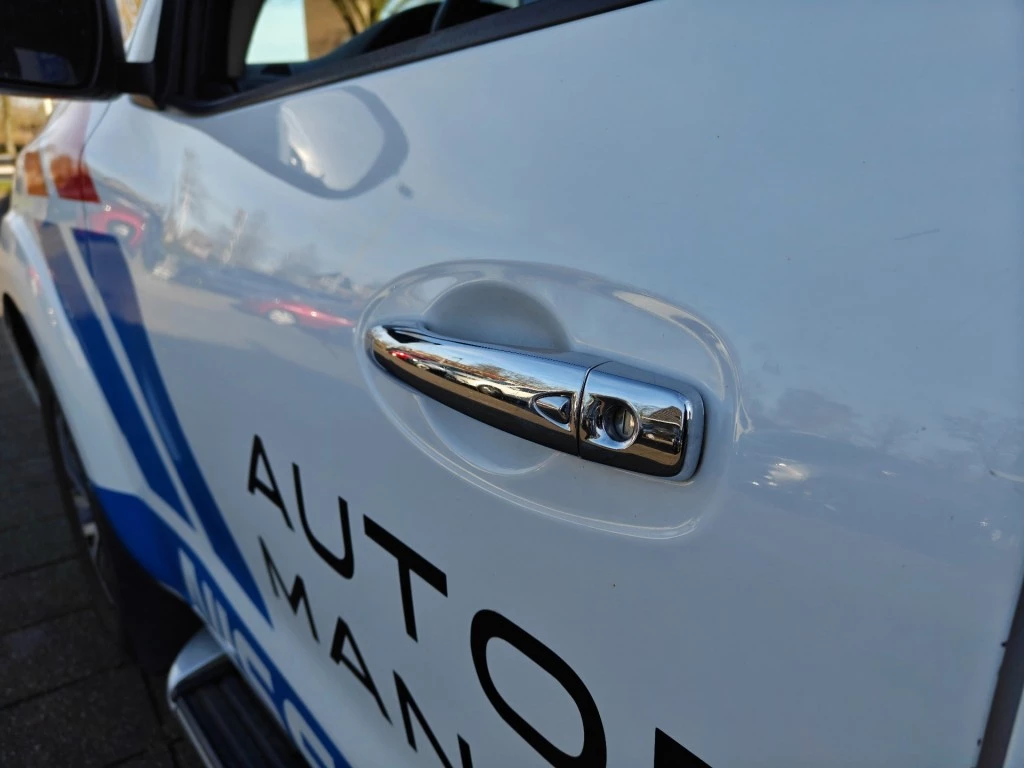Nissan Navara – foto 13