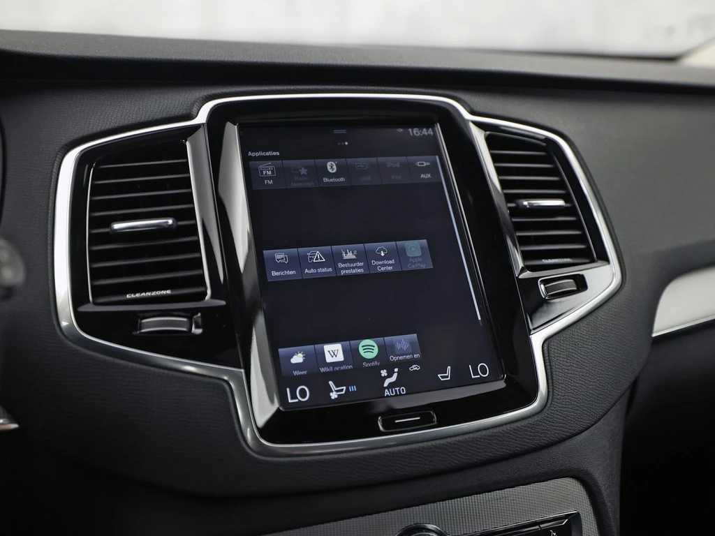 Volvo XC90 – foto 31