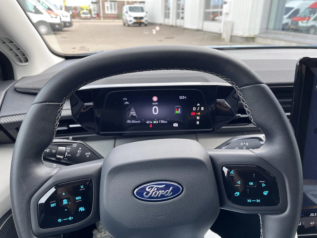 Ford Explorer – foto 11