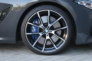 BMW 8 Serie – thumbnail 25