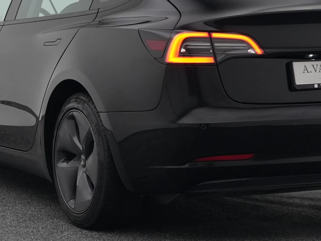 Tesla Model 3 – foto 30