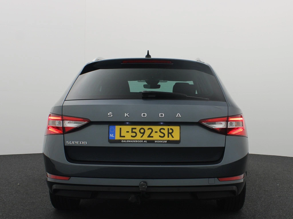 Škoda Superb – foto 6