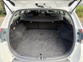Toyota Auris – thumbnail 30