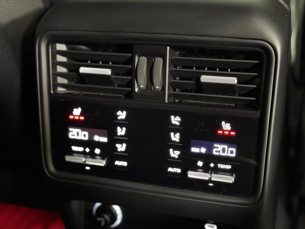 Porsche Cayenne – foto 21