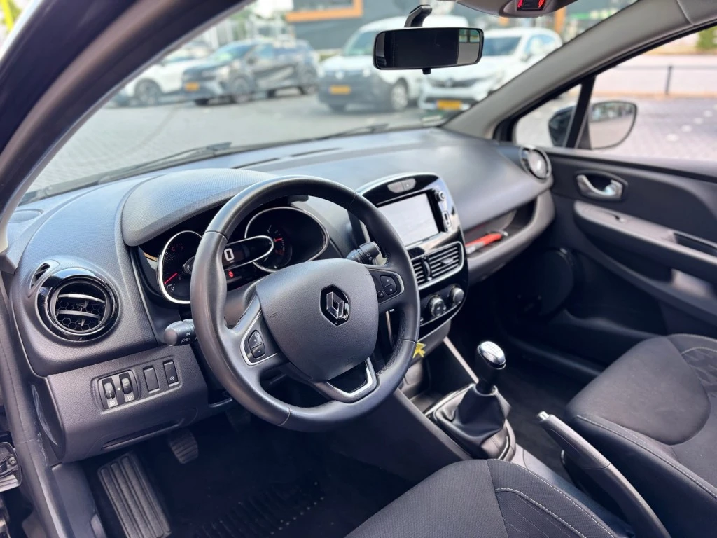 Renault Clio – foto 21