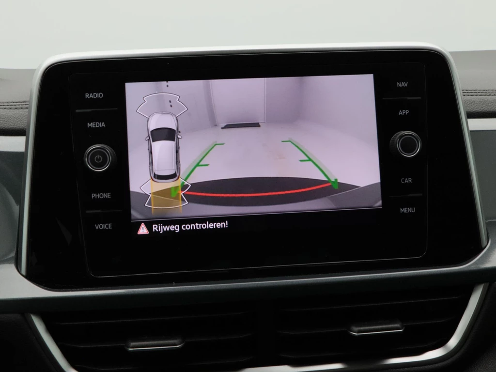 Volkswagen T-Roc – foto 25