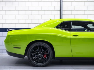 Dodge Challenger – thumbnail 9