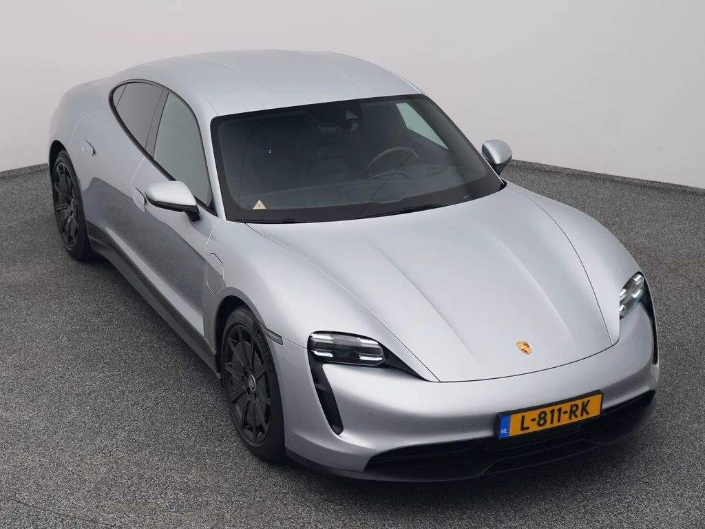 Porsche Taycan – foto 14