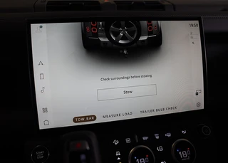 Land Rover Defender – thumbnail 45