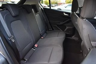 Ford Focus – thumbnail 17