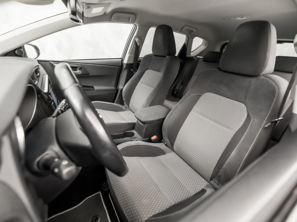 Toyota Auris – foto 14