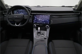 Lynk & Co 01 – thumbnail 13